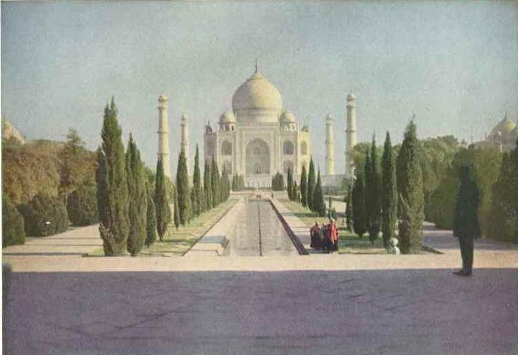 Taj_Mahal_1921