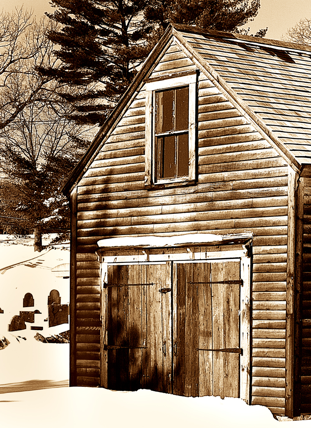 Figure 4 - Undertaker's Shed, Old Burial Ground, Sudbury, MA (c) DEWolf 2013